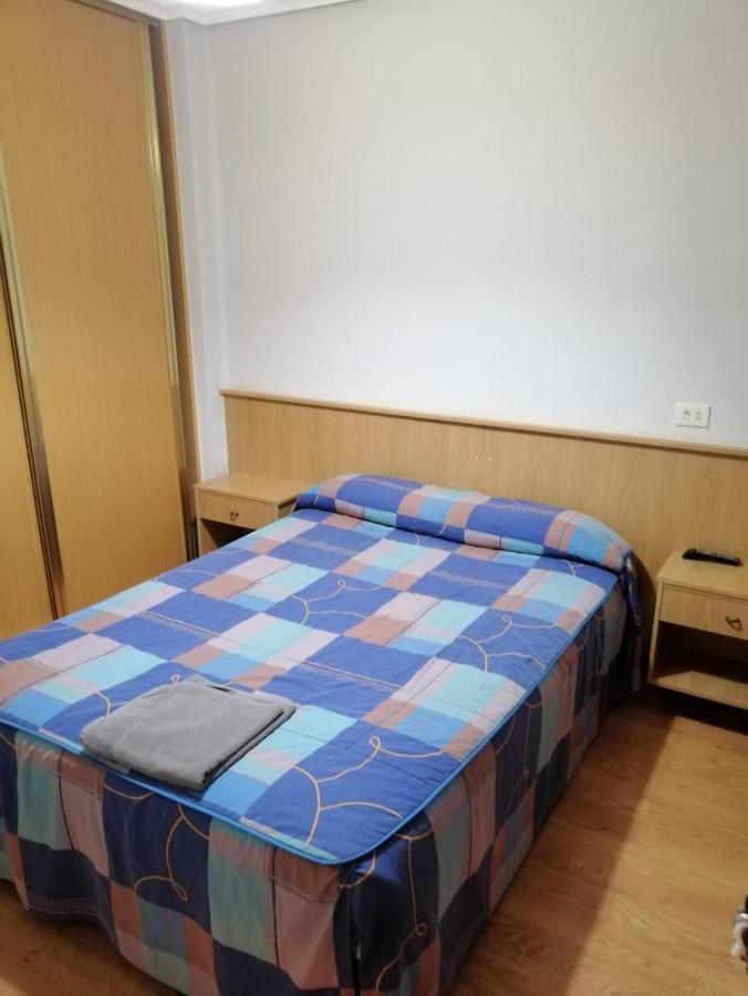 Hostal Castilla Миранда де Эбро Экстерьер фото